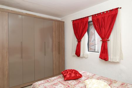 Casa à venda com 120m², 2 quartos e 2 vagasQuarto 2