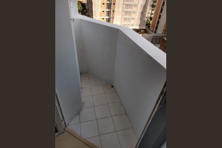 Varanda de kitnet/studio para alugar com 1 quarto, 38m² em Cristo Rei, Pinhais