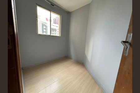 Quarto  de kitnet/studio para alugar com 1 quarto, 38m² em Cristo Rei, Pinhais
