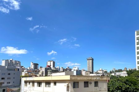 Vista de apartamento para alugar com 3 quartos, 128m² em Santo Antônio, Belo Horizonte