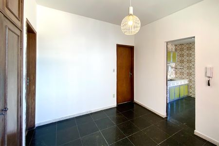 Apartamento para alugar com 3 quartos, 128m² em Santo Antônio, Belo Horizonte