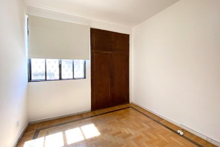 Apartamento para alugar com 128m², 3 quartos e 2 vagasQuarto 2