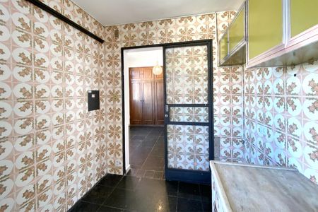 Apartamento para alugar com 128m², 3 quartos e 2 vagasCozinha