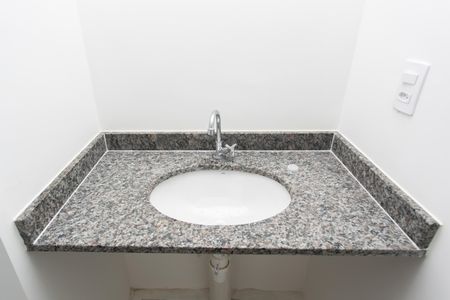 Apartamento para alugar com 36m², 2 quartos e sem vagaBanheiro - Lavatório 