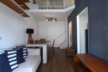 Sala de apartamento para alugar com 1 quarto, 48m² em Moema, São Paulo