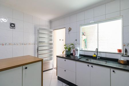 Casa de condomínio à venda com 180m², 3 quartos e 2 vagas Casa de condomínio à venda com 180m², 3 quartos e 2 vagasCozinha