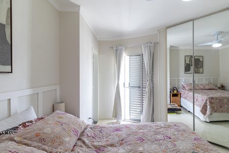 Casa de condomínio à venda com 180m², 3 quartos e 2 vagas Casa de condomínio à venda com 180m², 3 quartos e 2 vagasSuíte 3