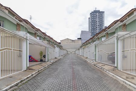 Casa de condomínio à venda com 180m², 3 quartos e 2 vagas Casa de condomínio à venda com 180m², 3 quartos e 2 vagasÁrea Comum