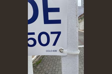 Casa de condomínio à venda com 180m², 3 quartos e 2 vagas Casa de condomínio à venda com 180m², 3 quartos e 2 vagasPlaca CCLO 639