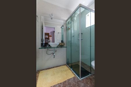 Casa de condomínio à venda com 180m², 3 quartos e 2 vagas Casa de condomínio à venda com 180m², 3 quartos e 2 vagasBanheiro Suíte 1