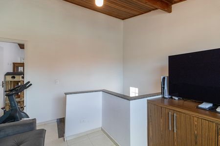 Casa de condomínio à venda com 180m², 3 quartos e 2 vagas Casa de condomínio à venda com 180m², 3 quartos e 2 vagasSala 2