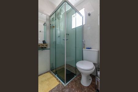 Casa de condomínio à venda com 180m², 3 quartos e 2 vagas Casa de condomínio à venda com 180m², 3 quartos e 2 vagasBanheiro Suíte 1