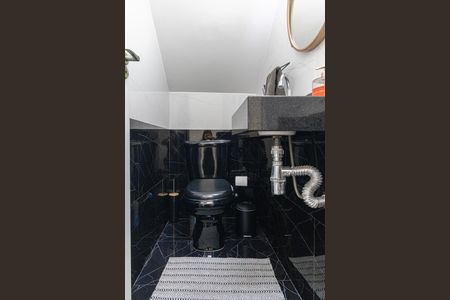 Casa de condomínio à venda com 180m², 3 quartos e 2 vagas Casa de condomínio à venda com 180m², 3 quartos e 2 vagasLavabo