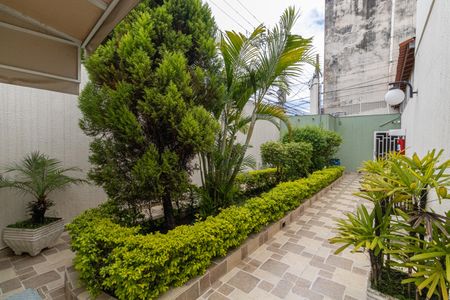 Casa de condomínio à venda com 180m², 3 quartos e 2 vagas Casa de condomínio à venda com 180m², 3 quartos e 2 vagasÁrea Comum