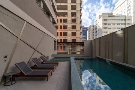 Studio à venda com 39m², 1 quarto e sem vagaPiscina