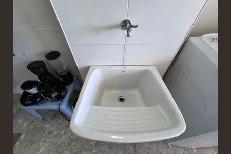 Apartamento para alugar com 82m², 2 quartos e 1 vagaCozinha e Área de Serviço