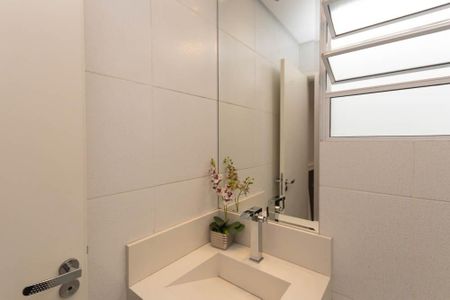 Casa de condomínio à venda com 99m², 2 quartos e 2 vagasBanheiro 3 