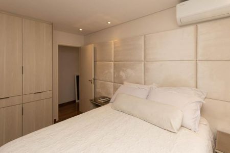 Casa de condomínio à venda com 99m², 2 quartos e 2 vagasSuíte 