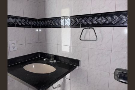 Apartamento para alugar com 56m², 2 quartos e sem vagaBanheiro