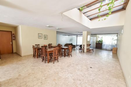 Apartamento para alugar com 100m², 3 quartos e 1 vagaÁrea comum - Salão de festas