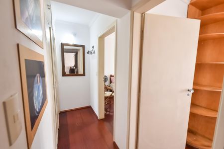 Apartamento para alugar com 100m², 3 quartos e 1 vagaCorredor