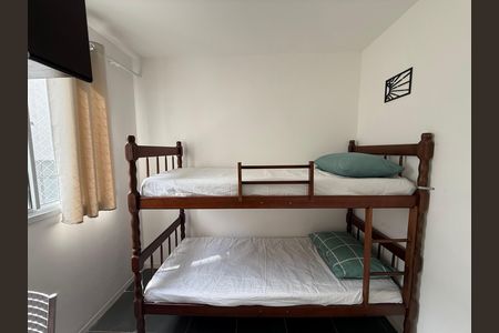 Apartamento para alugar com 34m², 2 quartos e sem vaga