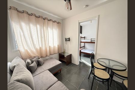 Apartamento para alugar com 34m², 2 quartos e sem vaga