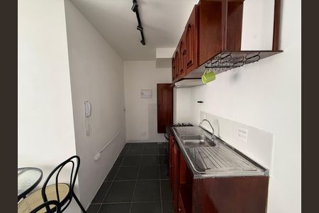 Apartamento para alugar com 34m², 2 quartos e sem vaga