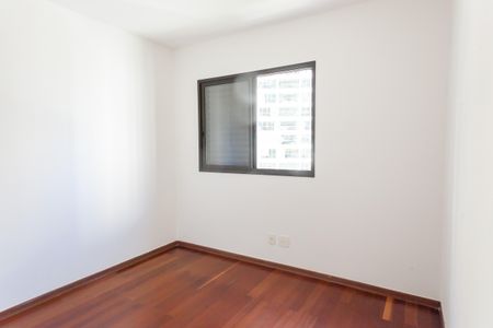 Apartamento à venda com 166m², 4 quartos e 3 vagas Apartamento à venda com 166m², 4 quartos e 3 vagasquarto 3