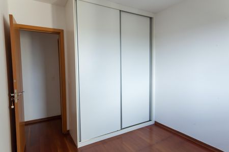 Apartamento à venda com 166m², 4 quartos e 3 vagas Apartamento à venda com 166m², 4 quartos e 3 vagasquarto 2