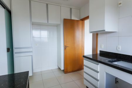 Apartamento à venda com 166m², 4 quartos e 3 vagas Apartamento à venda com 166m², 4 quartos e 3 vagasCozinha