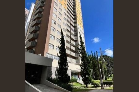 Fachada  de apartamento para alugar com 1 quarto, 66m² em Bigorrilho, Curitiba