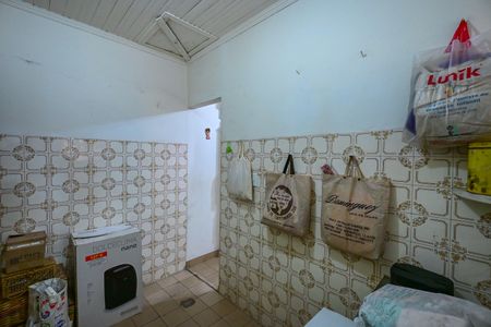 Casa à venda com 150m², 2 quartos e 2 vagasCozinha da Edícula 