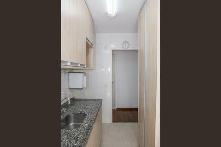 Apartamento para alugar com 77m², 2 quartos e 2 vagasCozinha
