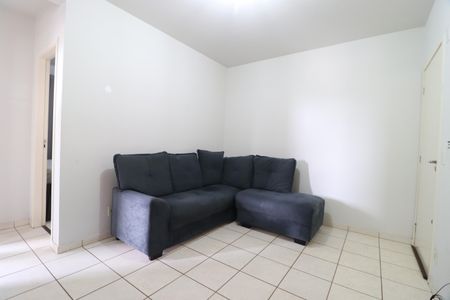 Sala de apartamento para alugar com 2 quartos, 48m² em Shopping Park, Uberlândia