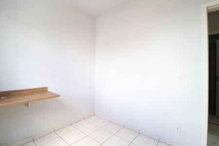 Quarto 1 de apartamento para alugar com 2 quartos, 48m² em Shopping Park, Uberlândia
