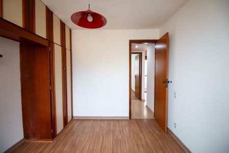 Apartamento para alugar com 92m², 2 quartos e 1 vaga Apartamento para alugar com 92m², 2 quartos e 1 vagaQuarto 2