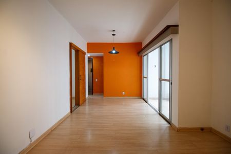 Sala de apartamento para alugar com 2 quartos, 92m² em Rio Comprido, Rio de Janeiro