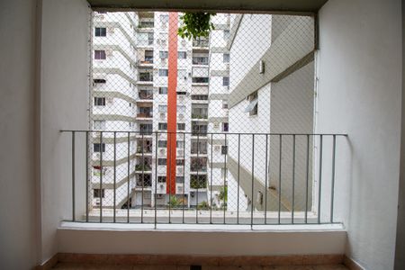 Apartamento para alugar com 92m², 2 quartos e 1 vaga Apartamento para alugar com 92m², 2 quartos e 1 vagaSala Varanda