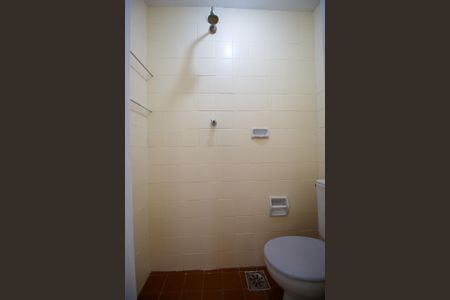 Apartamento para alugar com 92m², 2 quartos e 1 vaga Apartamento para alugar com 92m², 2 quartos e 1 vagaBanheiro de Serviço