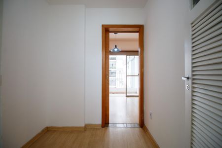 Apartamento para alugar com 92m², 2 quartos e 1 vaga Apartamento para alugar com 92m², 2 quartos e 1 vagaQuarto de Serviço