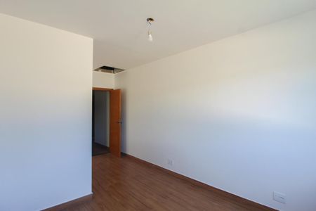 Suíte 1 de casa à venda com 2 quartos, 104m² em Glória, Belo Horizonte