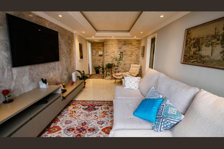 Apartamento para alugar com 253m², 3 quartos e 1 vaga Apartamento para alugar com 253m², 3 quartos e 1 vagaSala