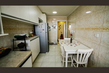 Apartamento para alugar com 253m², 3 quartos e 1 vaga Apartamento para alugar com 253m², 3 quartos e 1 vagaCozinha