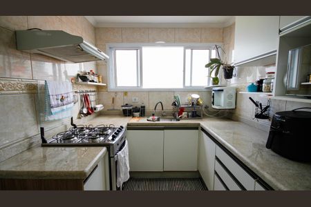 Apartamento para alugar com 253m², 3 quartos e 1 vaga Apartamento para alugar com 253m², 3 quartos e 1 vagaCozinha