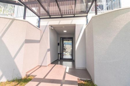 Apartamento para alugar com 40m², 2 quartos e 1 vaga Apartamento para alugar com 40m², 2 quartos e 1 vagaFachada