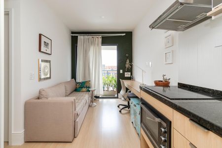 Sala/ Cozinha de apartamento para alugar com 1 quarto, 34m² em Santo Amaro, São Paulo