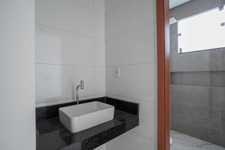 Apartamento à venda com 95m², 3 quartos e 2 vagasBanheiro social 