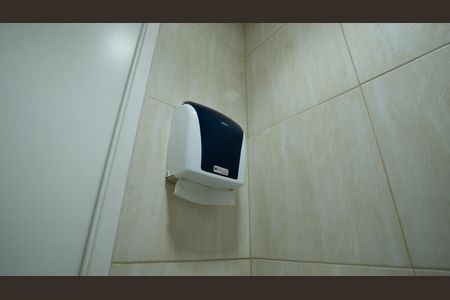 Casa para alugar com 500m², 2 quartos e 15 vagasBanheiro Corredor/detalhe