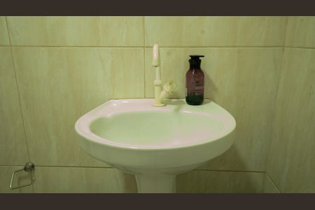 Casa para alugar com 500m², 2 quartos e 15 vagasBanheiro suíte